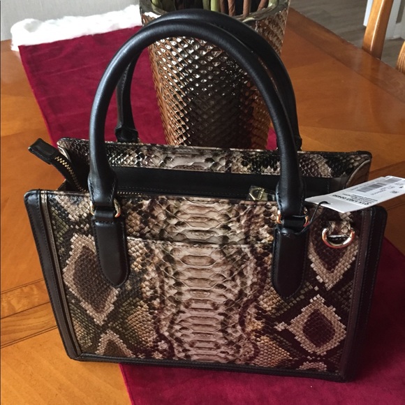 Sold sold. NWT Brahmin - Picture 2 of 3